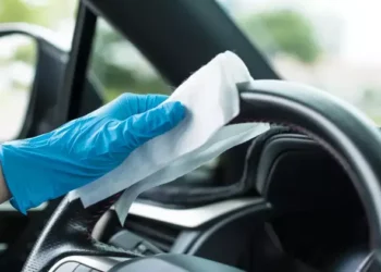 Steering Wheel Cleaner