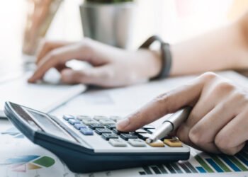 How Overbilling Can Lead to Legal Consequences For Contractors