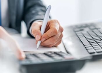 Understanding the Roles of a Tax Advisor